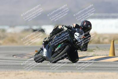 media/Oct-02-2025-Racers Edge (Thu) [[2c91cb6ab3]]/2-A Group/Session 3-Turn 4 Part 2 (1145am)/